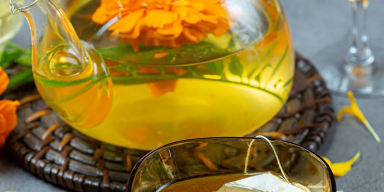 ayni-sefa-ciceginin-6-faydasi-2