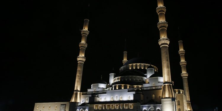 Ramazan Ayı Bu Sene Neden 29 Gün?