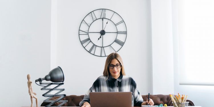 Verimli Çalışma İçin Gereken 8 Madde