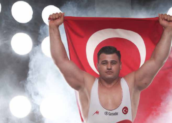 ‘Şampiyon’dan Adalet Zaferi: Rıza Kayaalp Yeniden Minderde!